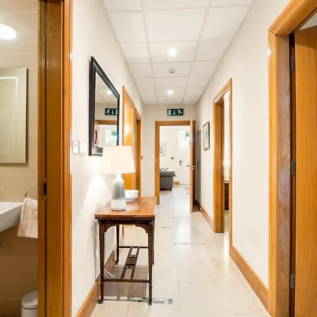1 Chapel Lane House Apartment